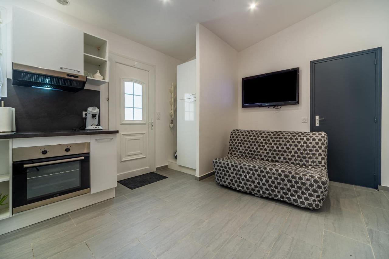 La Serenade - Appartements Confort Avec Terrasse Montreuil  Bagian luar foto