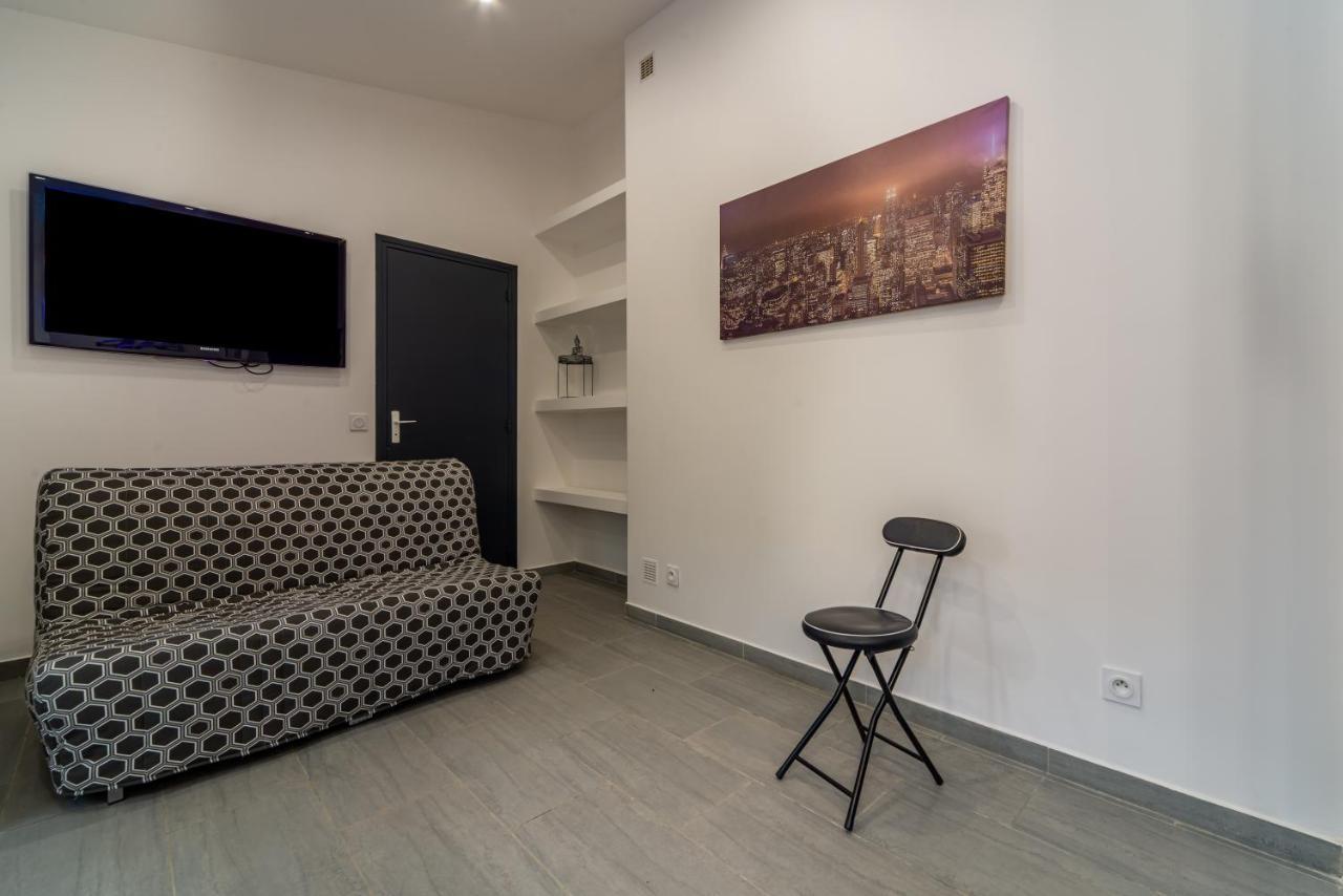 La Serenade - Appartements Confort Avec Terrasse Montreuil  Bagian luar foto